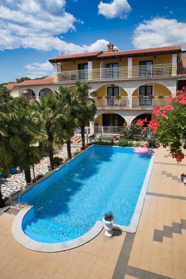 Paradis
